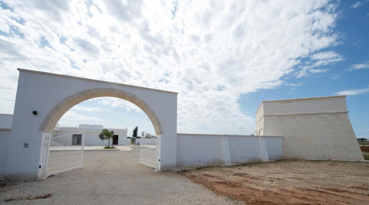 קוטרופיאנו Villa Lupia מראה חיצוני תמונה