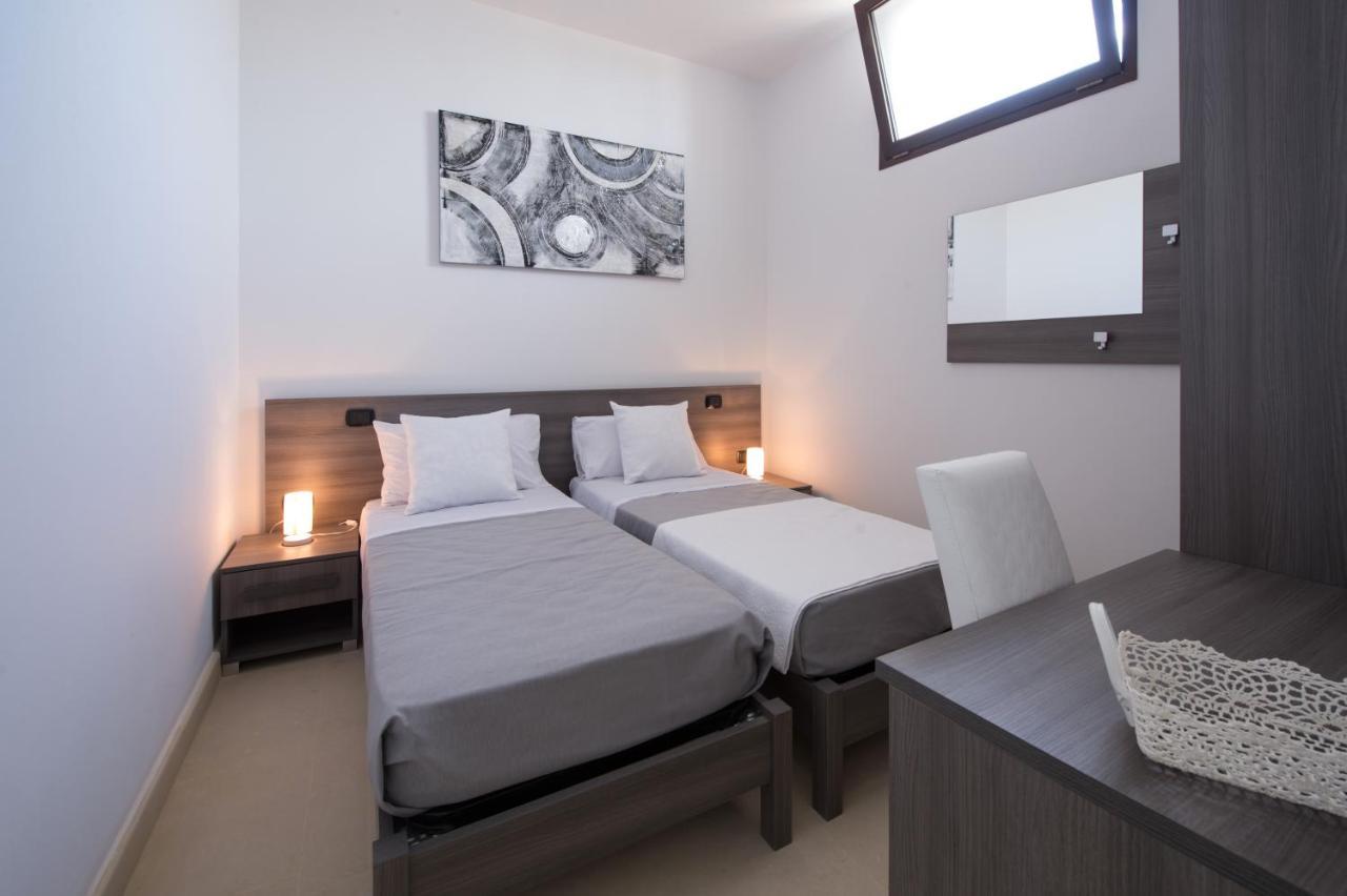 קוטרופיאנו Villa Lupia מראה חיצוני תמונה